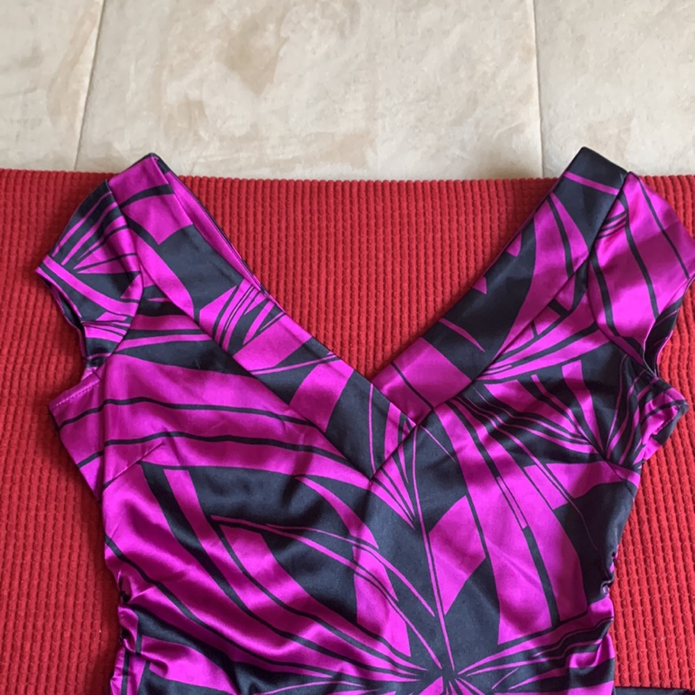 MAGGY LONDON MINI DRESS - Picture 2 of 8